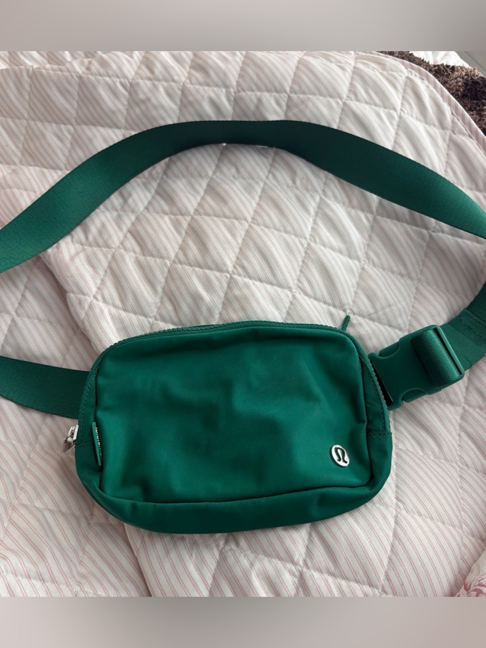 lululemon belt bag
